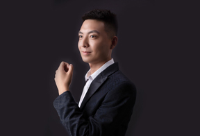 李也